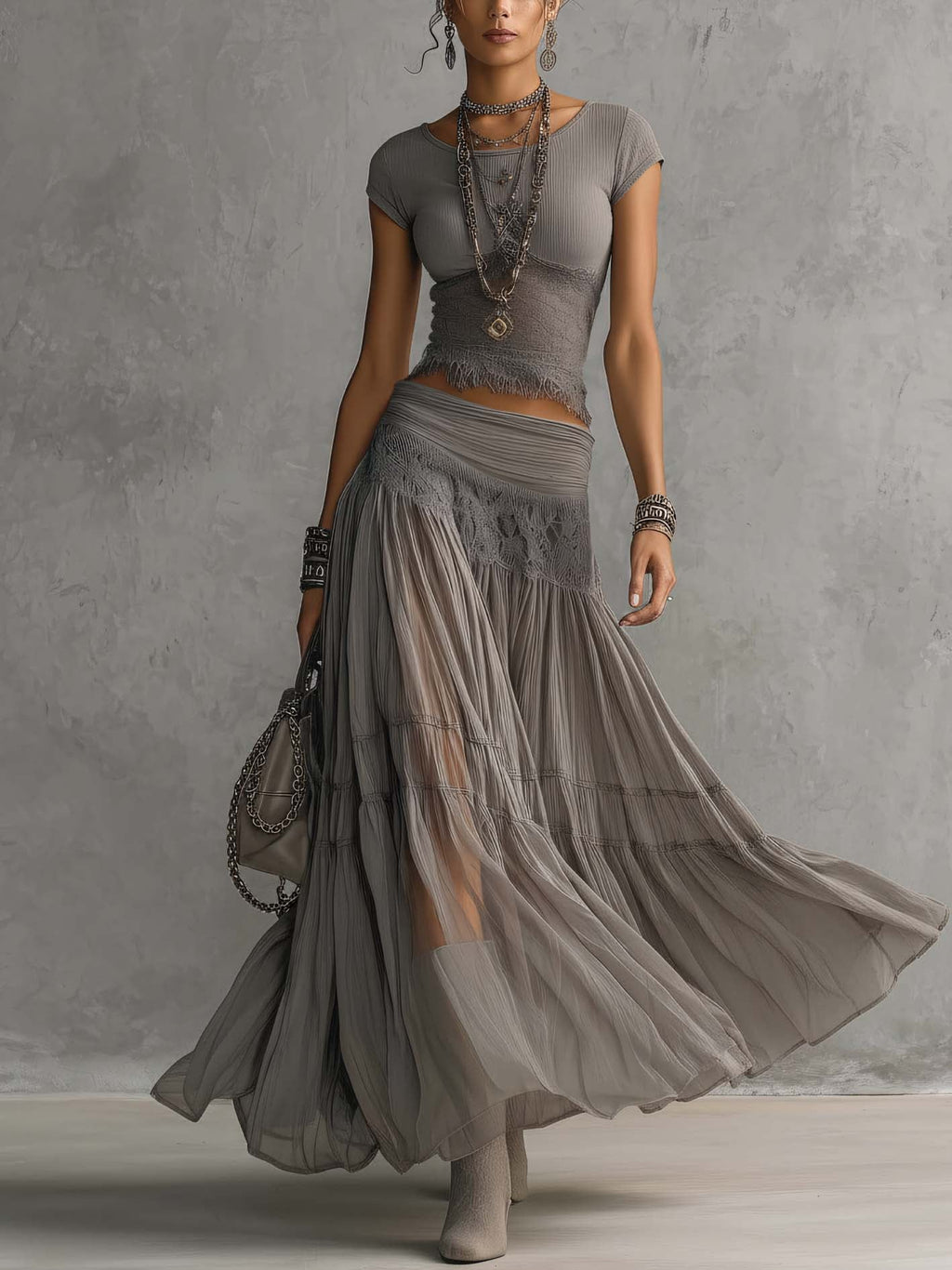 Cristina™ | Conjunto de top gris con detalles de encaje y falda larga plisada
