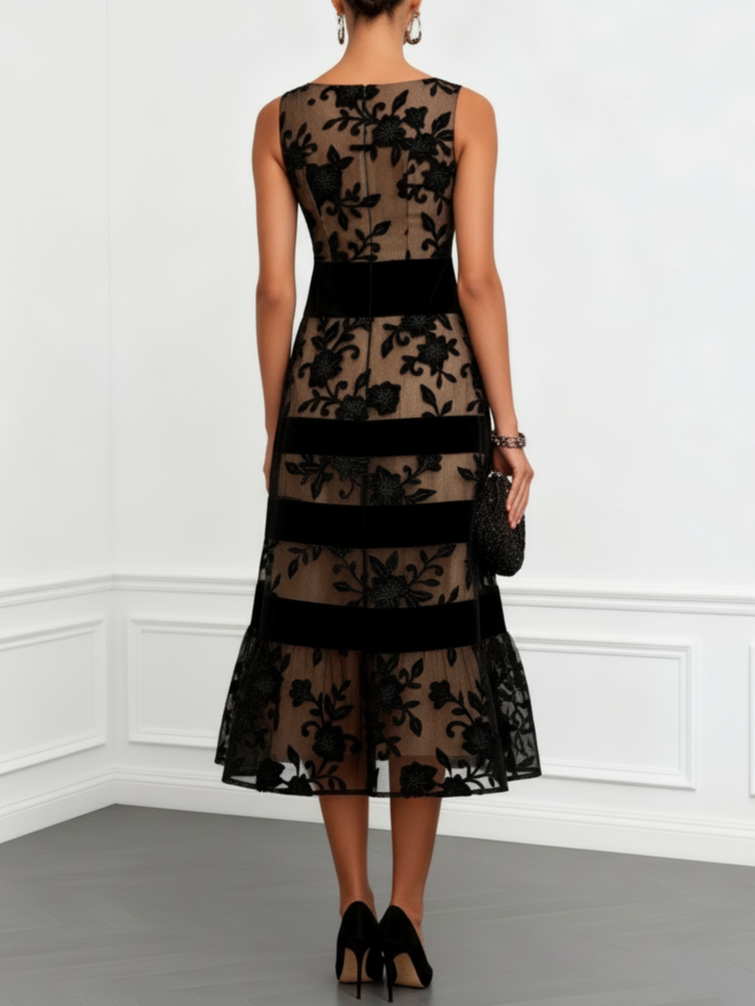 Solène | Vestido midi trapecio de tul negro con estampado floral y sin mangas